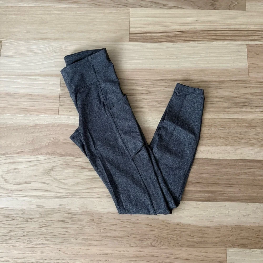 Lululemon Gray Women's Leggings Speed Up Mid-Rise Leggings Size 4 pockets